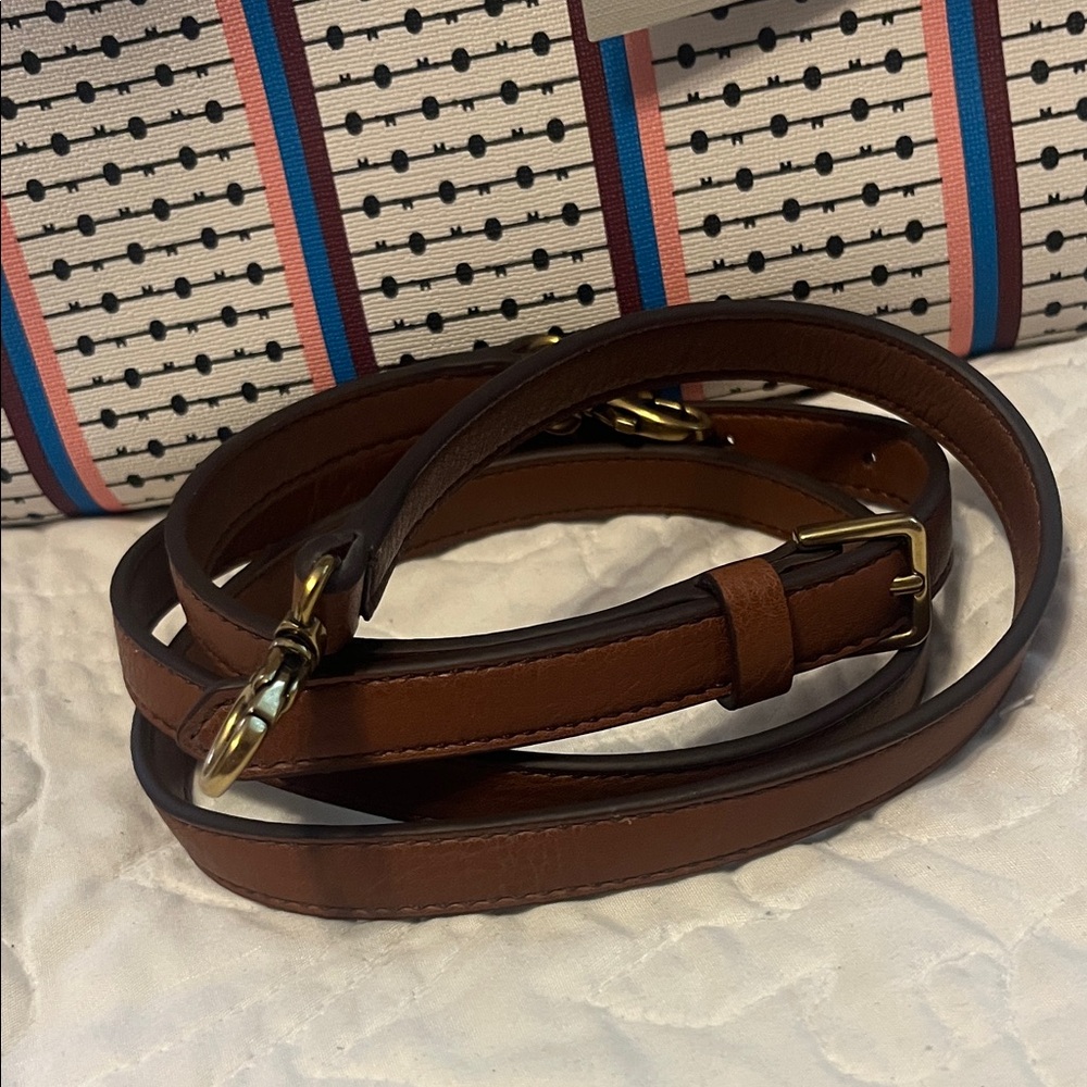 Fossil brand Rachel satchel and wallet - Picture 9 of 9